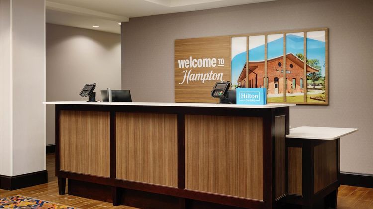 Hampton Inn Thomson Lobby