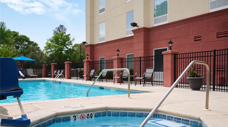 Hampton Inn Thomson Pool