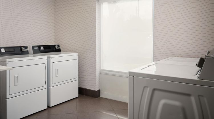 Hampton Inn Thomson Other