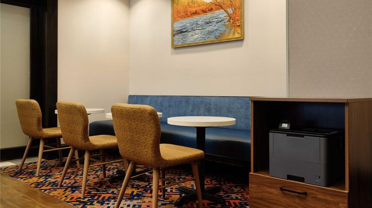 Hampton Inn Thomson Other