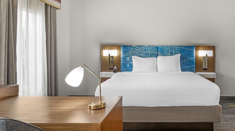 Hampton Inn & Suites Augusta West Room