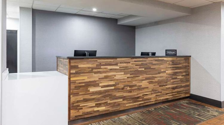 Hampton Inn Athens Lobby