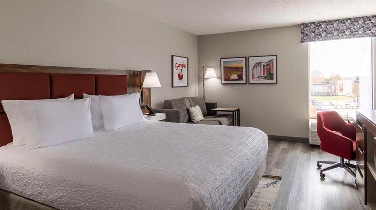 Hampton Inn Athens Room