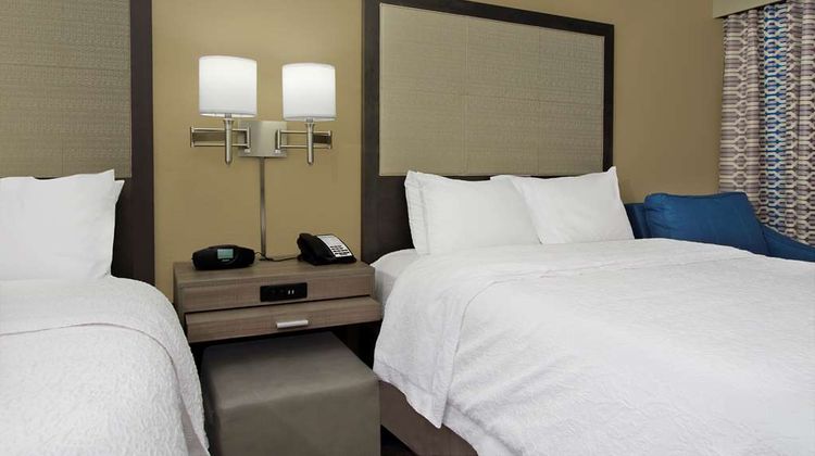 Hampton Inn Madison Room