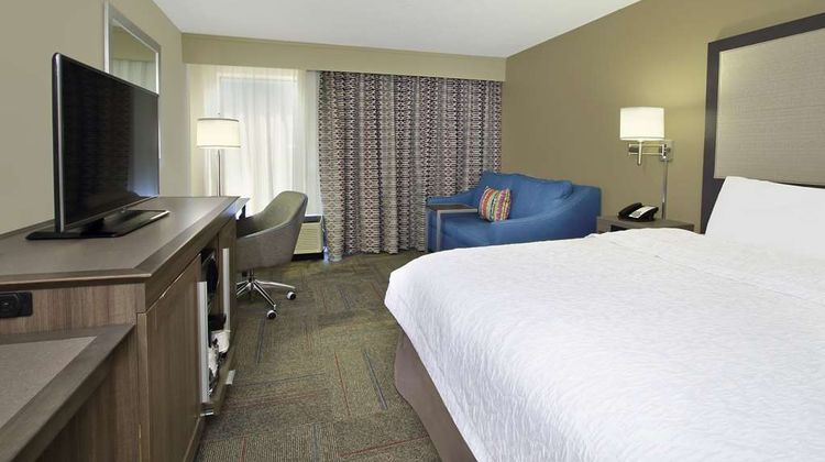 Hampton Inn Madison Room