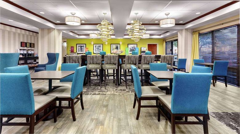<b>Hampton Inn Amelia Island Restaurant</b>. Images powered by <a href="https://iceportal.shijigroup.com/" title="IcePortal" target="_blank">IcePortal</a>.