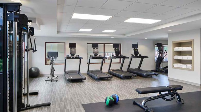 <b>Hampton Inn & Suites Saratoga Springs Do Health</b>. Images powered by <a href="https://iceportal.shijigroup.com/" title="IcePortal" target="_blank">IcePortal</a>.