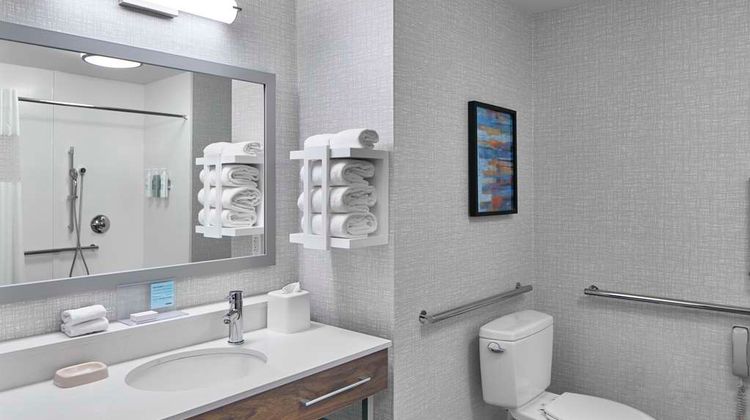 Hampton Inn & Suites Saratoga Springs Do Room
