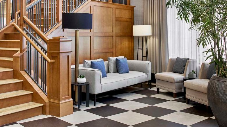 <b>Hampton Inn & Suites Saratoga Springs Do Lobby</b>. Images powered by <a href="https://iceportal.shijigroup.com/" title="IcePortal" target="_blank">IcePortal</a>.