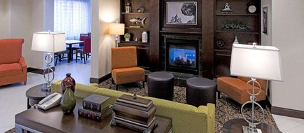 Hampton Inn Schenectady Lobby