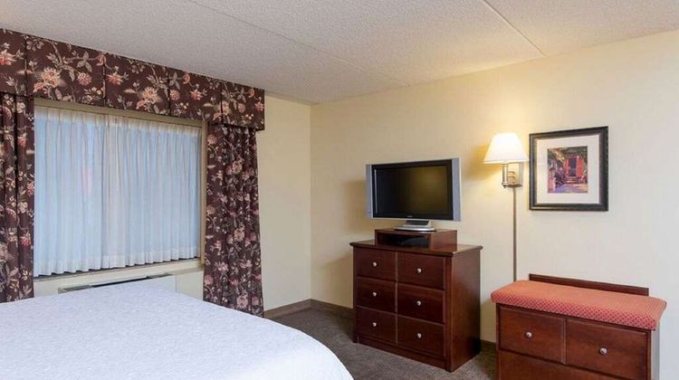 Hampton Inn Schenectady Room
