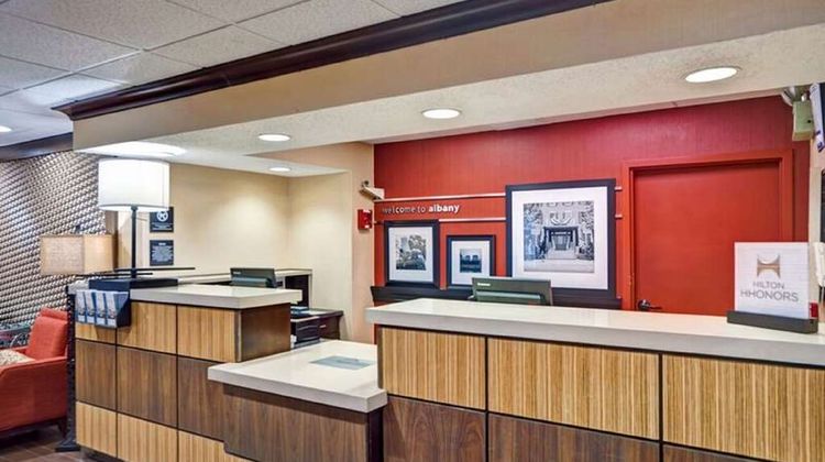 Hampton Inn Albany-Wolf Rd (Airport) Lobby