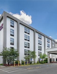 Hampton Inn Albany-Wolf Rd (Airport)