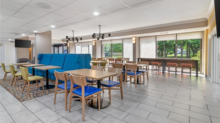 Hampton Inn Albany-Wolf Rd (Airport) Restaurant