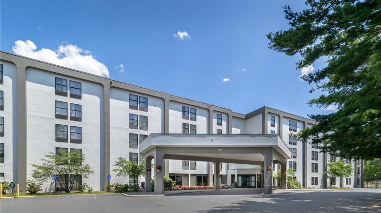 <b>Hampton Inn Albany-Wolf Rd (Airport) Exterior</b>. Images powered by <a href="https://iceportal.shijigroup.com/" title="IcePortal" target="_blank">IcePortal</a>.