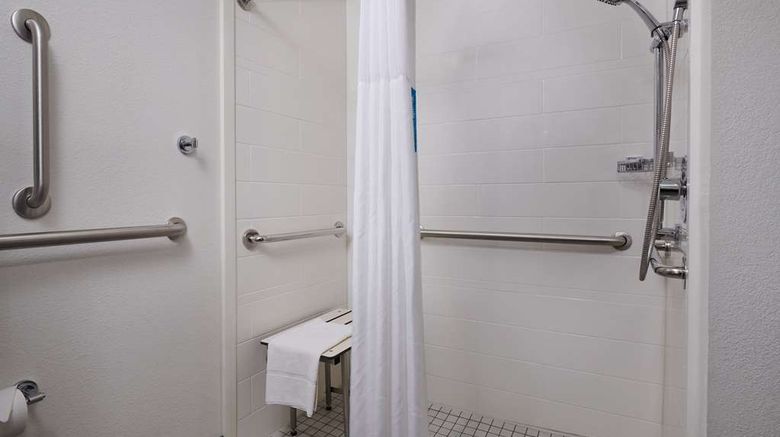 <b>Hampton Inn Alamogordo Room</b>. Images powered by <a href="https://iceportal.shijigroup.com/" title="IcePortal" target="_blank">IcePortal</a>.