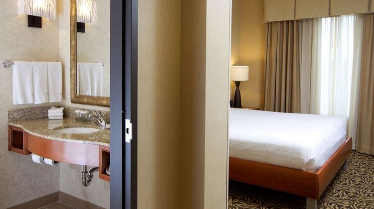 Hilton Garden Inn - Cedar Falls Room