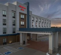 Hampton Inn Waterloo Exterior