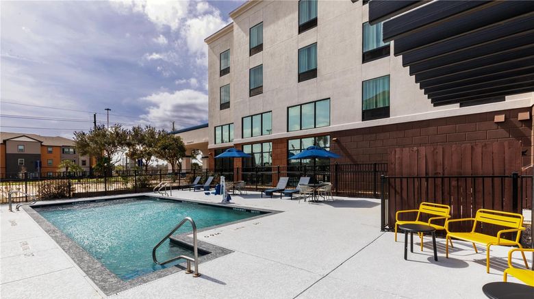 <b>Hampton Inn & Suites Tomball Pool</b>. Images powered by <a href="https://iceportal.shijigroup.com/" title="IcePortal" target="_blank">IcePortal</a>.