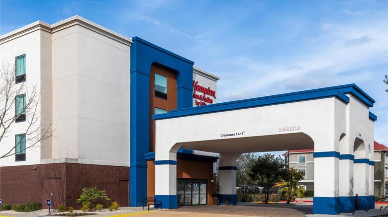 <b>Hampton Inn & Suites Tomball Exterior</b>. Images powered by <a href="https://iceportal.shijigroup.com/" title="IcePortal" target="_blank">IcePortal</a>.