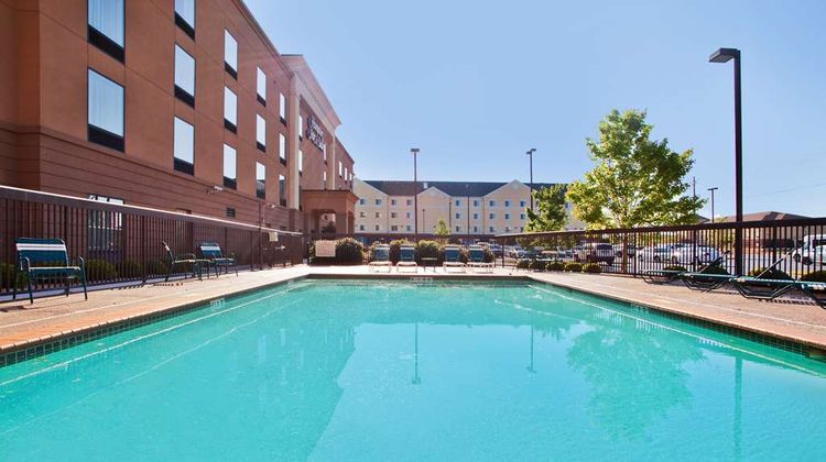 Hampton Inn & Suites Oxford-Anniston Pool