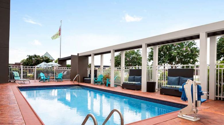 <b>Home2 Suites Oxford Pool</b>. Images powered by <a href="https://iceportal.shijigroup.com/" title="IcePortal" target="_blank">IcePortal</a>.