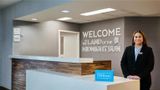 <b>Hampton Inn Anchorage Lobby</b>. Images powered by <a href="https://iceportal.shijigroup.com/" title="IcePortal" target="_blank">IcePortal</a>.