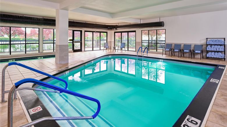 <b>Hampton Inn Anchorage Pool</b>. Images powered by <a href="https://iceportal.shijigroup.com/" title="IcePortal" target="_blank">IcePortal</a>.