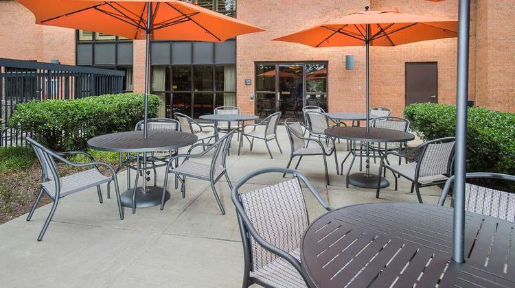 Hampton Inn & Suites Annapolis Exterior