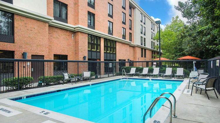 Hampton Inn & Suites Annapolis Pool