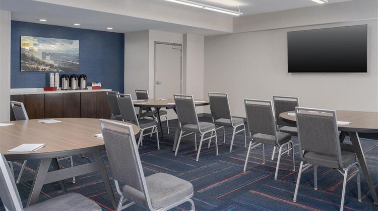 Hampton Inn Altoona Meeting