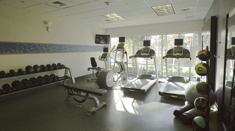 Hampton Inn & Suites Waterfront Health