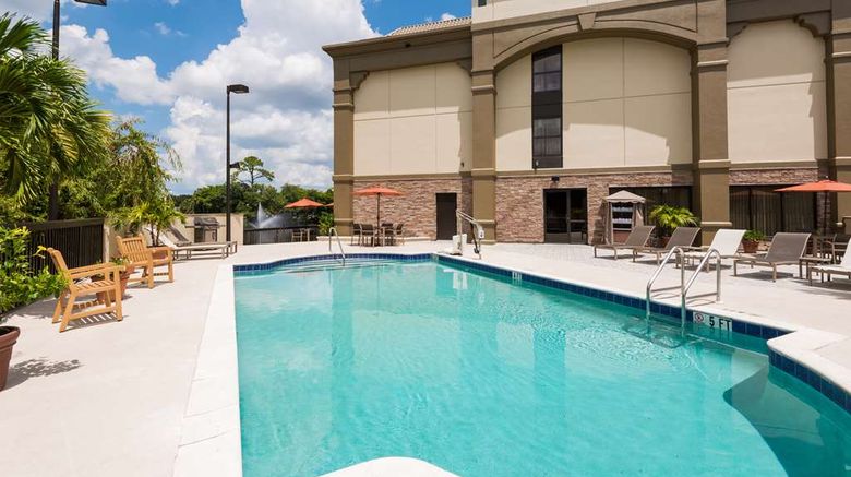 <b>Hampton Inn Bonita Springs/Naples-North Pool</b>. Images powered by <a href="https://iceportal.shijigroup.com/" title="IcePortal" target="_blank">IcePortal</a>.