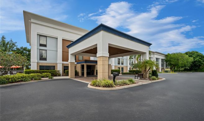 Hampton Inn Naples I-75 Exterior