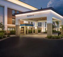 Hampton Inn Naples I-75 Exterior