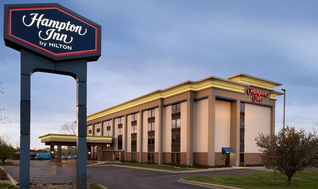 Hampton Inn Appleton-Fox River Mall Exterior