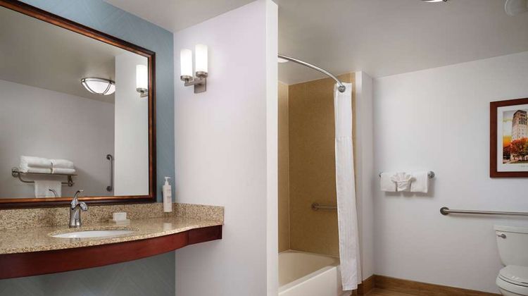 Hilton Garden Inn Ann Arbor Room