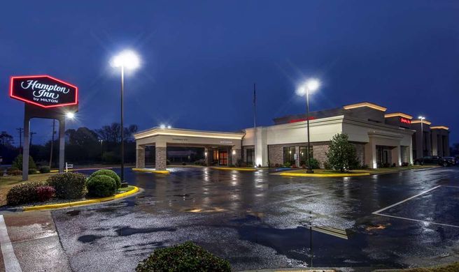 Hampton Inn Arkadelphia Exterior