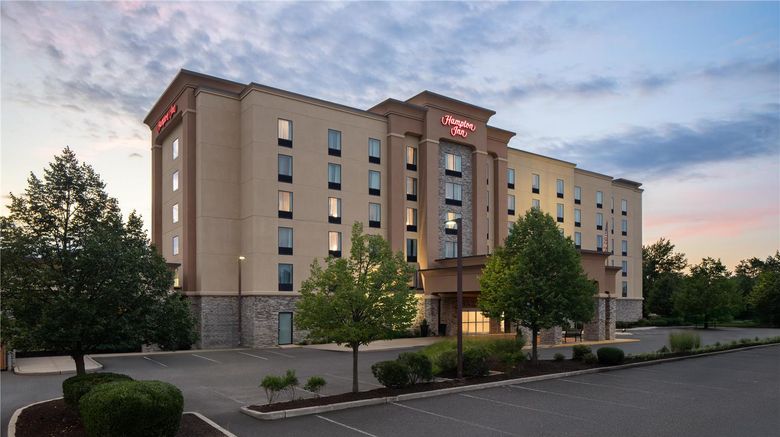 <b>Hampton Inn Neptune/Wall Exterior</b>. Images powered by <a href="https://iceportal.shijigroup.com/" title="IcePortal" target="_blank">IcePortal</a>.
