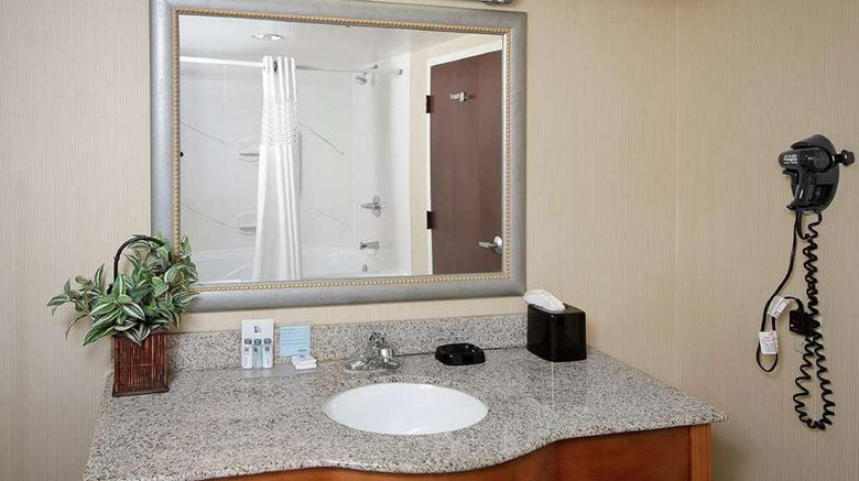 <b>Hampton Inn Asheboro Room</b>. Images powered by <a href="https://iceportal.shijigroup.com/" title="IcePortal" target="_blank">IcePortal</a>.