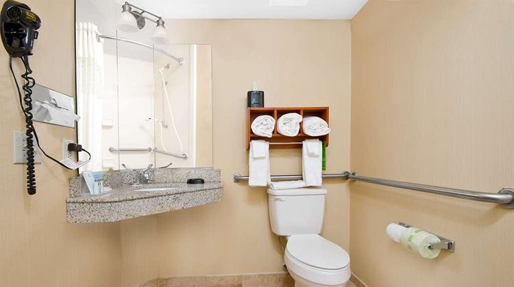 Hampton Inn Asheboro Room
