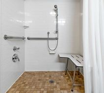 Hampton Inn Nashua Room
