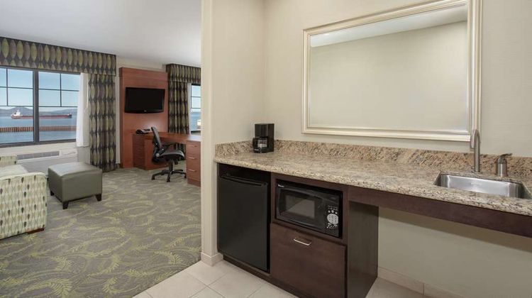 Hampton Inn & Suites Astoria Other