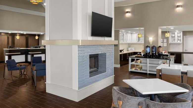 <b>Homewood Suites by Hilton Alpharetta Lobby</b>. Images powered by <a href="https://iceportal.shijigroup.com/" title="IcePortal" target="_blank">IcePortal</a>.