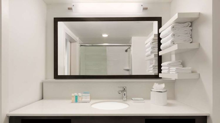Hampton Inn Buckhead Room