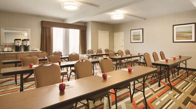 Hampton Inn Buckhead Meeting