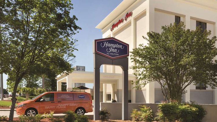 Hampton Inn Buckhead Exterior