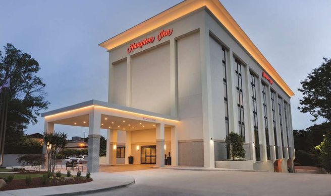 Hampton Inn Buckhead Exterior