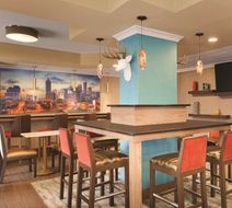 Hampton Inn Buckhead Lobby