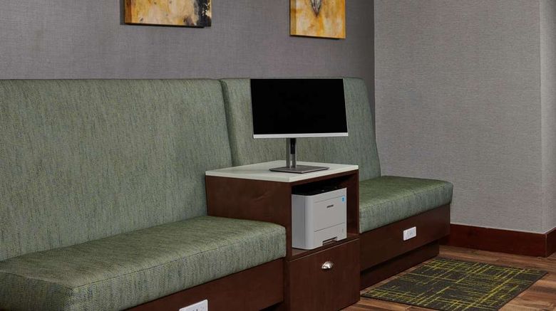<b>Hampton Inn Atlanta-Cumberland Mall/NW Other</b>. Images powered by <a href="https://iceportal.shijigroup.com/" title="IcePortal" target="_blank">IcePortal</a>.